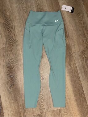 Nike Sage Green High-Rise Training Leggings